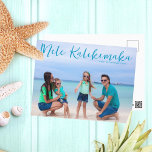 Chic Mele Kalikimaka Volledige familie foto tropis Briefkaart<br><div class="desc">Chique aanpasbare strand familie foto Kerst briefkaart met uw favoriete tropische foto in de zon. Voeg een volledige foto toe van uw favoriete herinnering van uw eilandvakantie aan de kust aan de voorkant. Prachtige briefkaarten voor kustvakanties met een strak,  modern design en  blauw schrift over het afbeelding.</div>