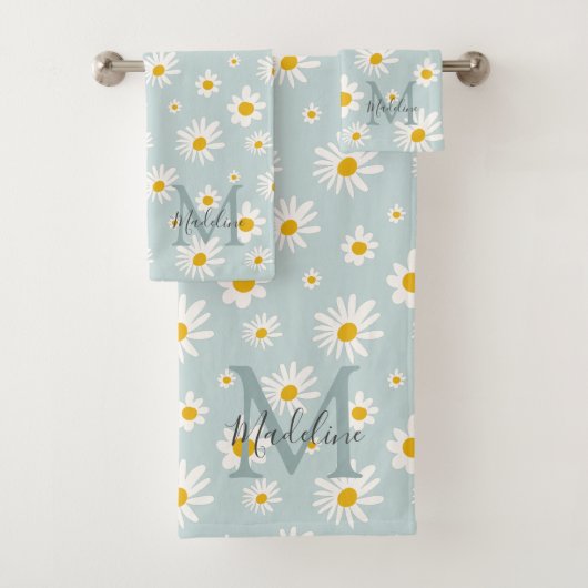 Chic Minimaal Madeliefje Turquoise Script Monogram Bad Handdoek (Insitu)