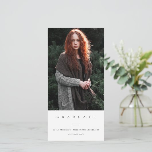 CHIC MINIMAL CLEAN FOTO AFSTUDEREN ANNOUNCTION BEDANKKAART (Staand voorkant)