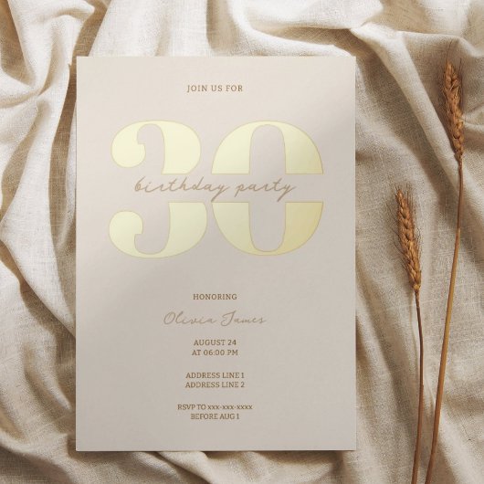 Chic minimalist 30th birthday  folie uitnodiging