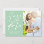 Chic Mint Green Paar Foto Spring Save The Date (Voorkant)