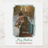 Chic Mistletoe & Bow Custom Familie Foto Kerstmis Wijn Etiket (Enkel label)