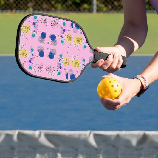 Chic Modern abstracte bloemen op roze Pickleball Paddle (Insitu)