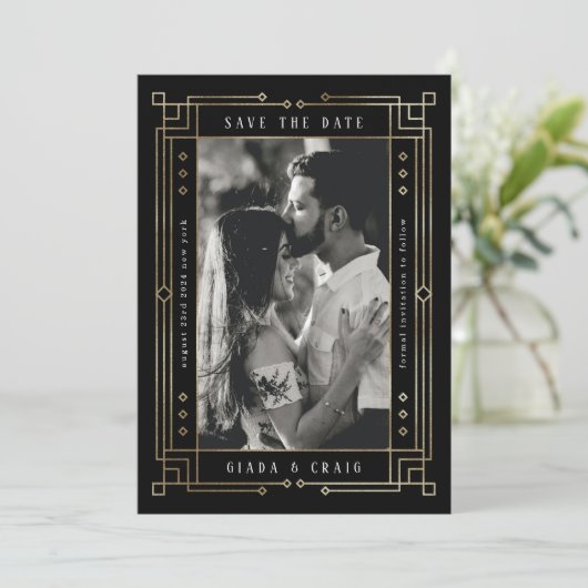 Chic Modern Art Deco Faux Gold Black Opslaan datum Aankondiging (Staand voorkant)