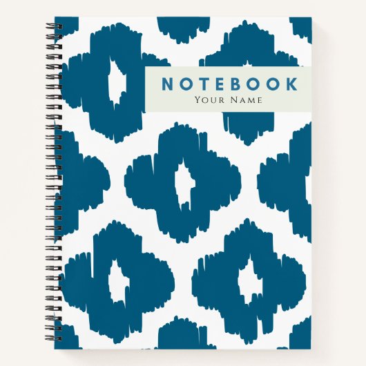 Chic Modern Blue & White Ikat Pattern Personalized Notitieboek (Voorkant)