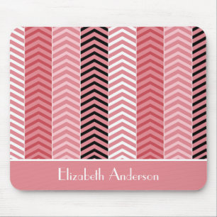 Chic Modern roze Chevron stripes met naam Muismat