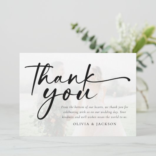 Chic modern script foto bruiloft bedankkaart (Staand voorkant)