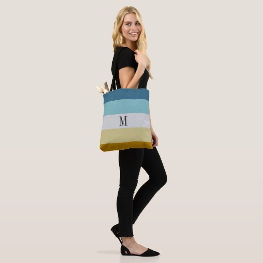 Chic Monogram Blauw Geel Wit Lederen Streep Tote Bag (Op model)