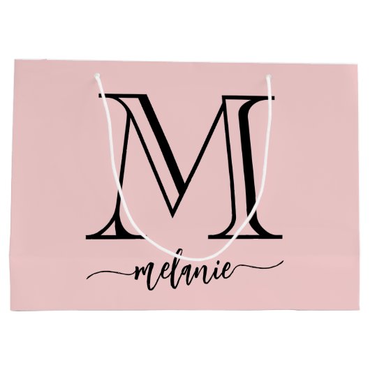 Chic Monogram Blush Pink Black Large Gift Bag Groot Cadeauzakje (Achterkant)