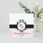 Chic Monogram Initialen Roze Damask Wedding Invite Kaart (Staand voorkant)