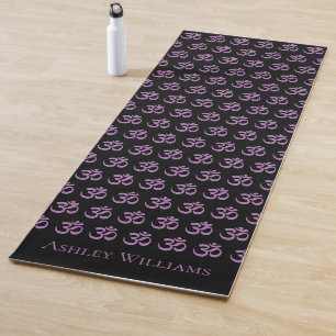 Chic Monogram Paars om Symbol Pattern Black Yoga Yogamat