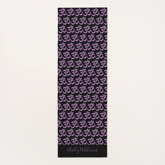 Chic Monogram Paars Om Symbool Patroon Zwart Yogamat (Achterkant)