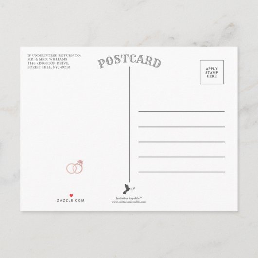 Chic Monogram Weddenrings sparen of ruilt de datum Aankondigingskaart (Achterkant)