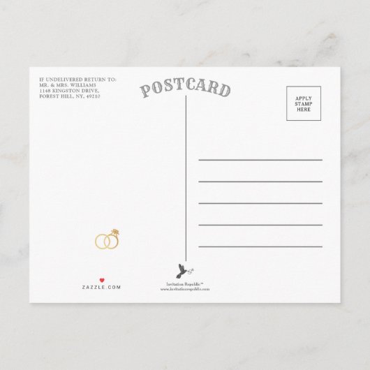 Chic Monogram Weddenrings sparen of ruilt de datum Aankondigingskaart (Achterkant)