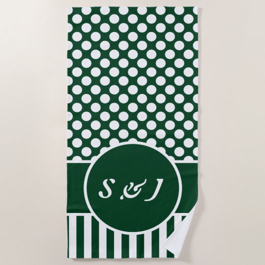 Chic Monogrammed Green Polka Dot Strandlaken (Voorkant)