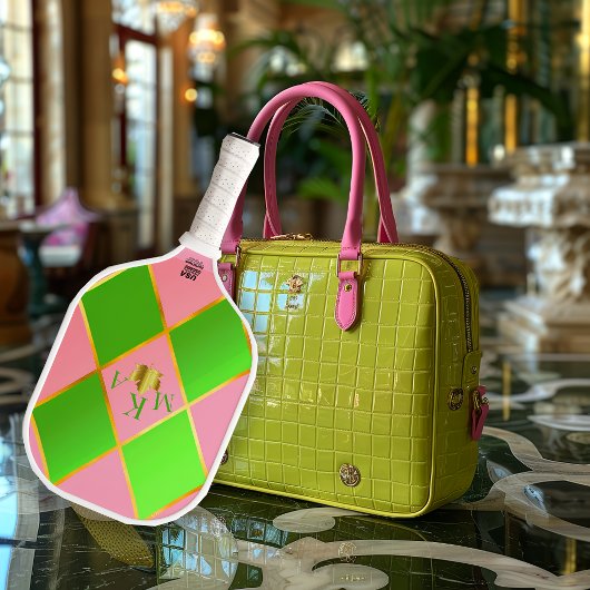 Chic Monogrammed Roze & Groene Argyle Pickleball Paddle