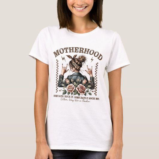 Chic Motherhood Rock Grappige Moederdag T-shirt (Voorkant)