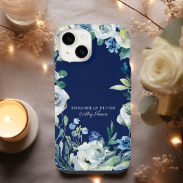 Chic Navy Blue White Peony Floral Monogram iPhone 14 Hoesje