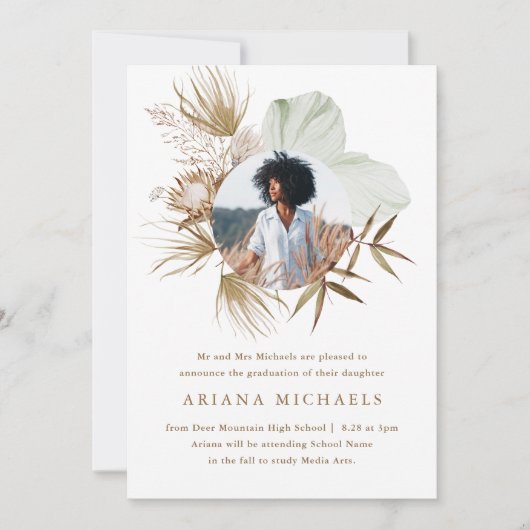 Chic Neutral Boho Krans Foto Afstuderen Kaart (Voorkant)