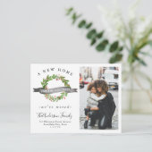 Chic Nieuw Huis Voor De Feestdagen Krans Foto Bewe Aankondigingskaart (Staand voorkant)