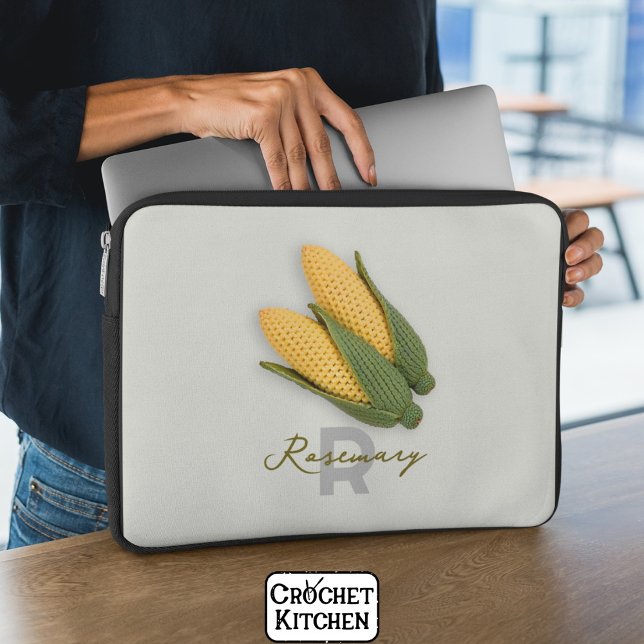 Chic Oma's Garden Modern Crochet Corn Naam Laptop Sleeve (Creator heeft geüpload)