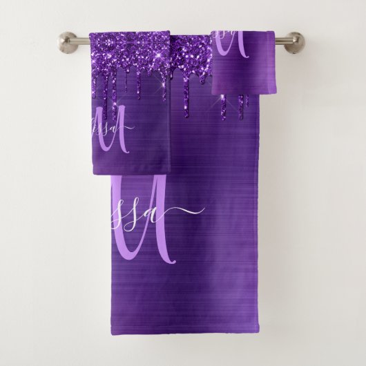 Chic Paars Driving Glitter Monogram Naam Bath aan Bad Handdoek (Insitu)