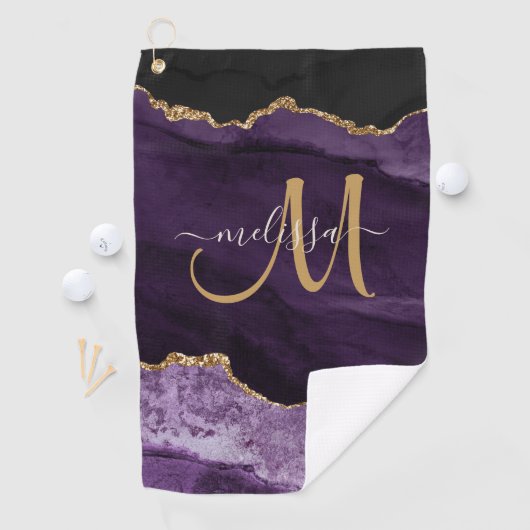Chic Paars Gold Glitter Agate Custom Monogram Golfhanddoek (Insitu)