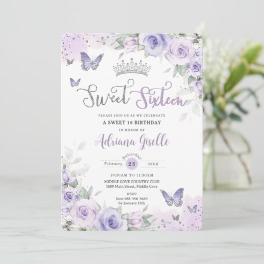 Chic Paarse Bloemenvlinders Sweet Sixteen 16th Kaart (Staand voorkant)