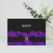 Chic Paarse Floral Lace RSVP Kaartje (Staand voorkant)
