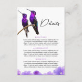 Chic Paarse kolibries en bloemblaadjes bruiloft Informatiekaartje (Voorkant)