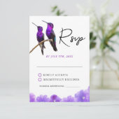 Chic Paarse kolibries en bloemblaadjes bruiloft RSVP Kaartje (Staand voorkant)