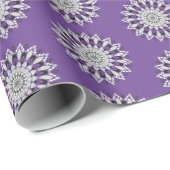 Chic Paarse Mandala Bloem Ontwerp Patroon Cadeaupapier (Rol Hoek)