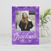 Chic Paarse Sparkle Afstuderen Foto 2025 Afstudere Aankondiging (Staand voorkant)