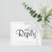Chic Palm Tree & Gold Wedding RSVP Aangepast Uitnodiging Briefkaart (Staand voorkant)