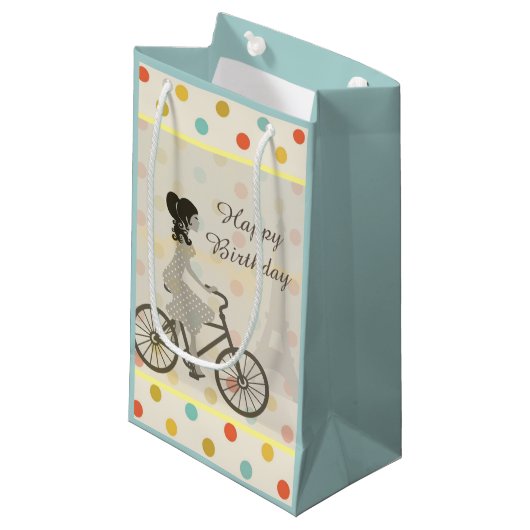 Chic Paris Girl Riding Bike Cute Birthday Klein Cadeauzakje (Voorkant Gekanteld)