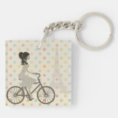 Chic Paris Girl Riding Bike Dotty Personalized Sleutelhanger (Achterkant)