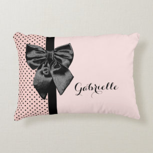 Chic Parisian Pink Polka Dots Black Bow and Name Accent Kussen