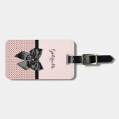 Chic Parisian Pink Polka Dots Black Bow and Name Bagagelabel (Voorkant horizontaal)