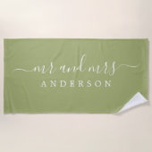 Chic Pas getrouwd de heer Mrs Monogram Leaf Green Strandlaken (Voorkant)