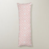 Chic pastel blush roze ikat tribal diamantpatroon lichaamskussen (Achterkant (Verticaal))