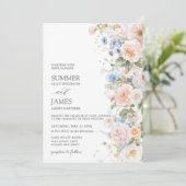 Chic Pastel Blush Wit Blauw Rozen Floral Wedding Kaart (Staand voorkant)