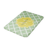 Chic Pastel Green Quatrefoil Yellow Name Monogram Badmat (Gekanteld)