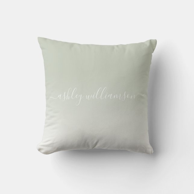 Chic Pastel Green White Ombre Effect Monogram Naam Kussen (Voorkant)