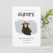 Chic-penseelstreken Afstuderen 2 Afstuderen Foto Aankondiging (Staand voorkant)