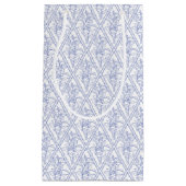Chic Periwinkle Blue White Floral Diamond Pattern Klein Cadeauzakje (Voorkant)