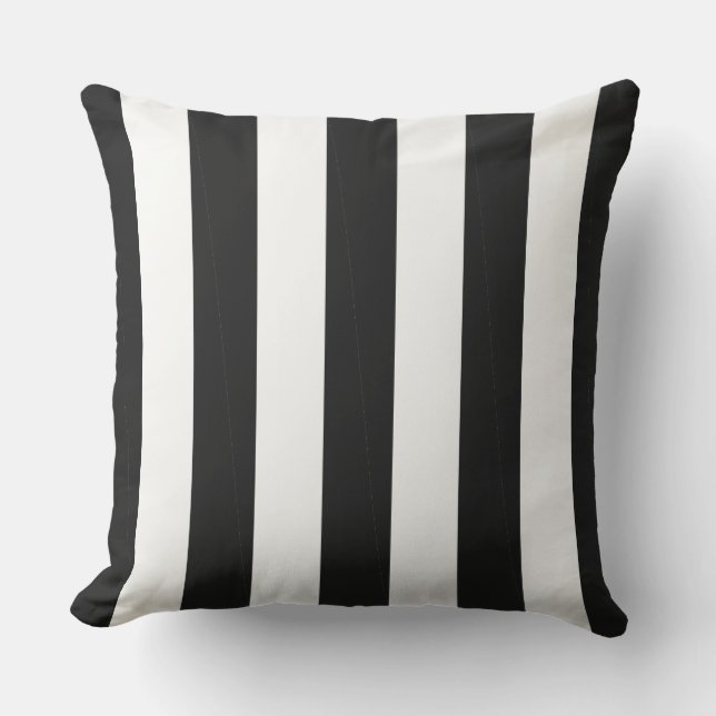 CHIC PILLOW_MOD BLACK & WHITE STRIPES BUITENKUSSEN (Voorkant)