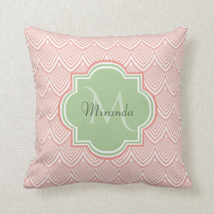 Chic Pink Arching Scallops Soft Green Monogram Nam Kussen