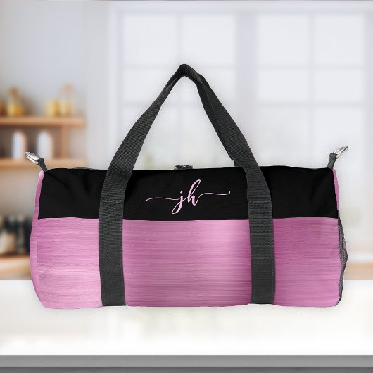 Chic Pink Brushed Metal Black Script Monogram Plunjezak