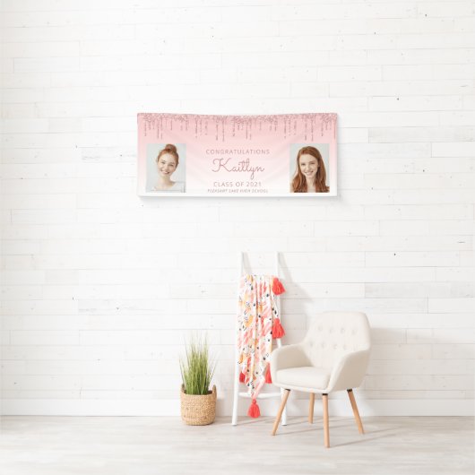 Chic Pink Glitter Drip Two Photo Afstuderen Spandoek (Insitu)