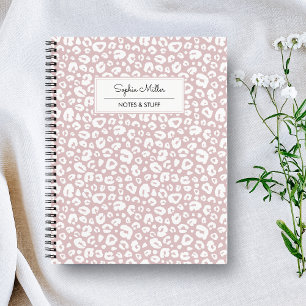 Chic Pink Leopard Skin Pattern Monogram Notitieboek